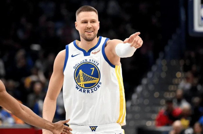 波尔津吉斯率勇士三连胜引续约热议