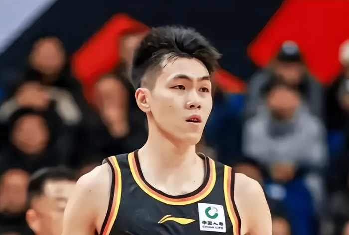 贺希宁成深圳队史首MVP 粤辽两队颗粒无收 新生代