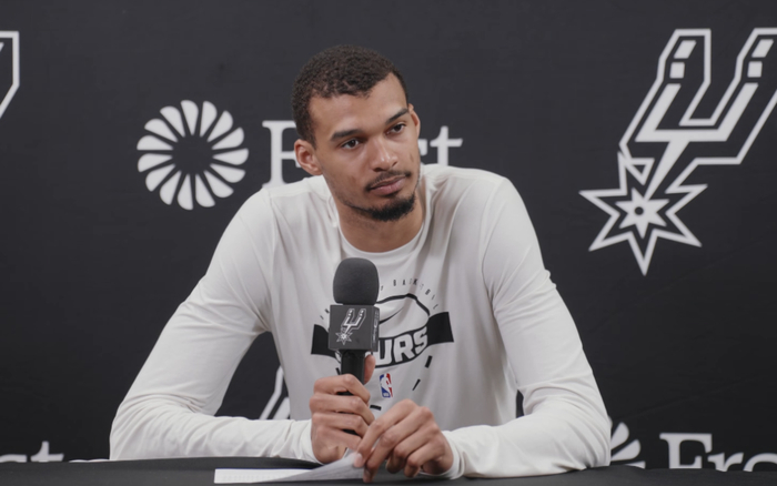 文班亚马盼全勤出战却遇到球队轮休安排的现实